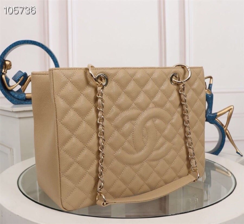 Ch**el shopping bags